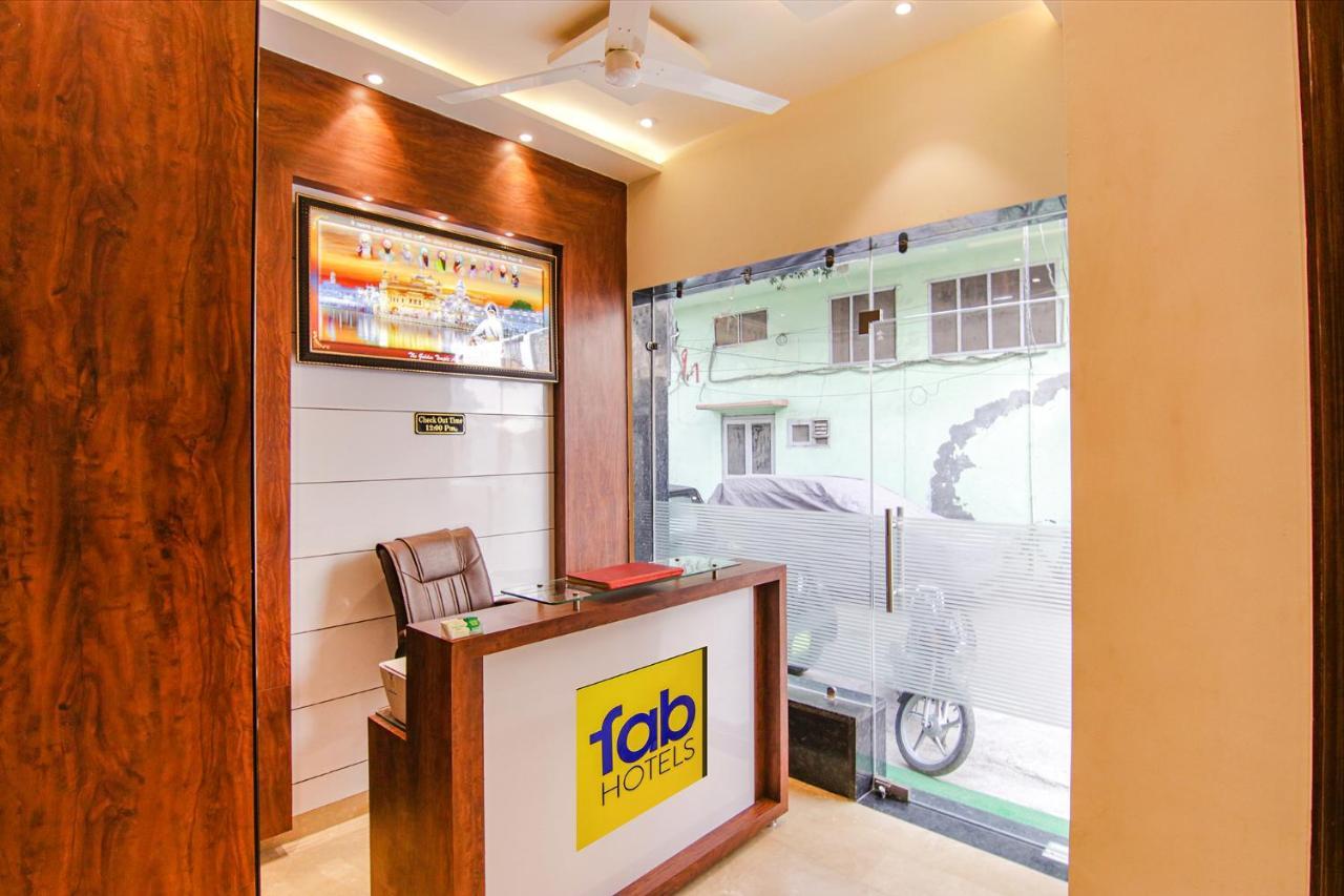 Fabhotel Aryan Grand 阿姆利则 外观 照片